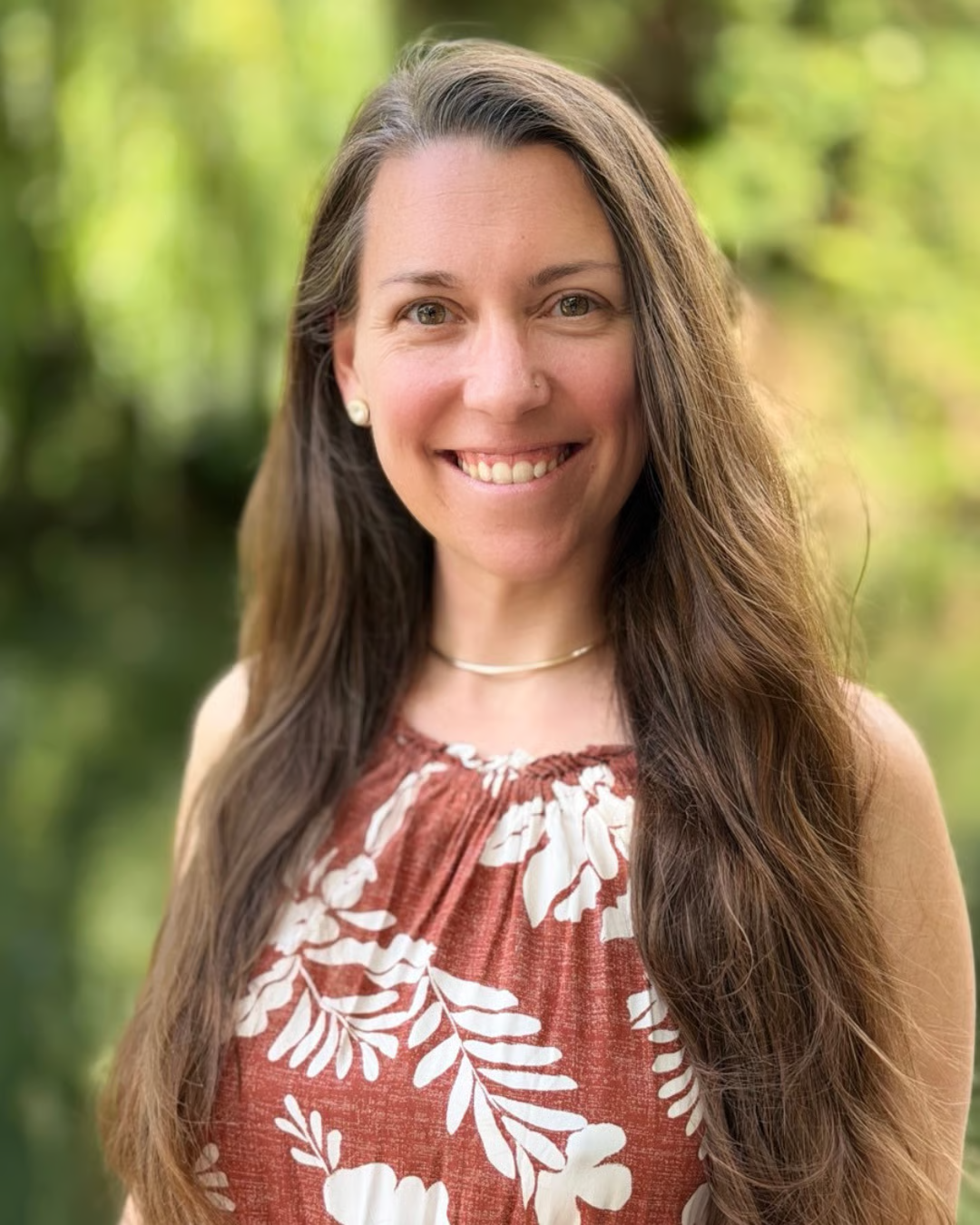Dr Sara L. Farwell